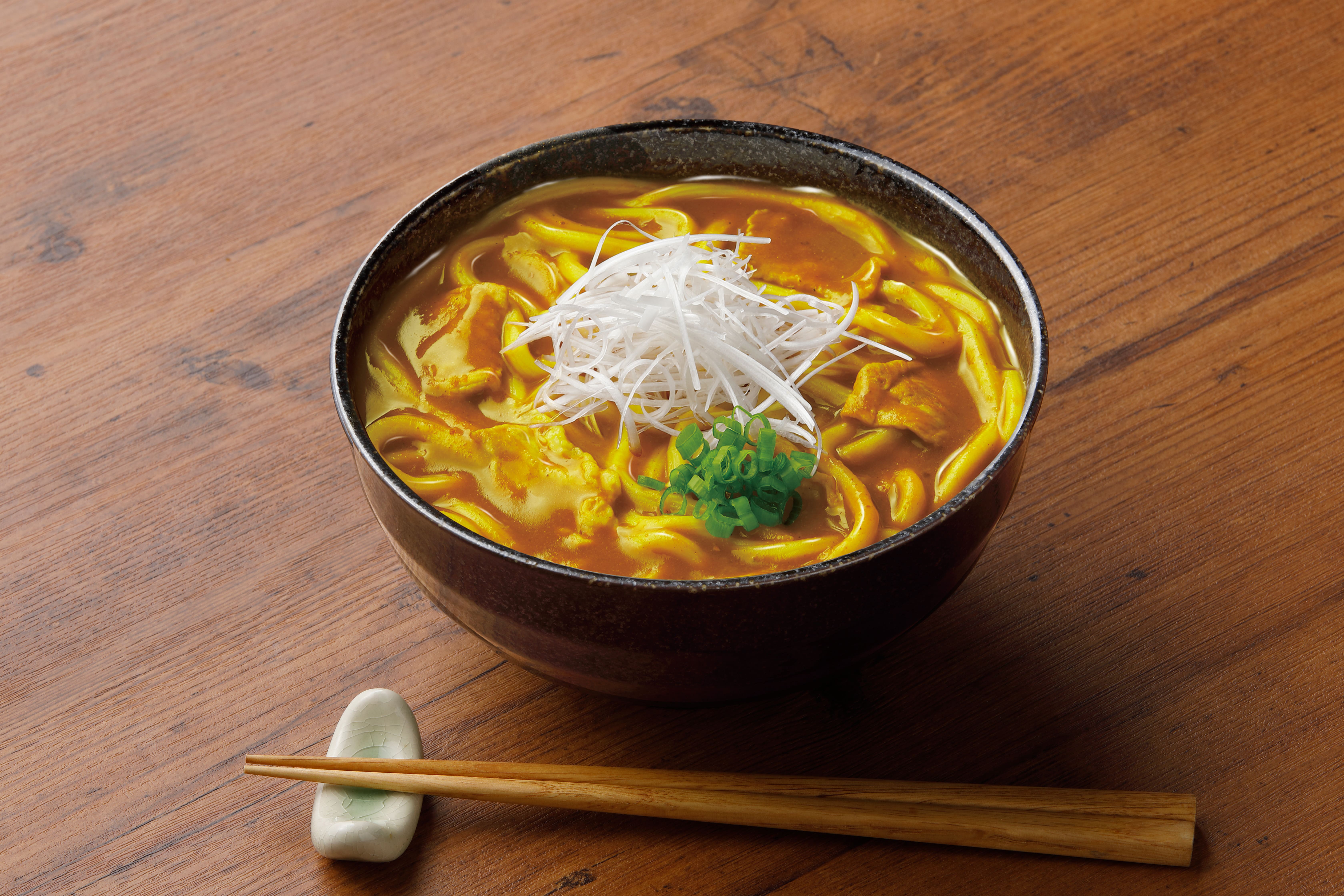 Nebariogoshi Curry Udon package and serving suggestion